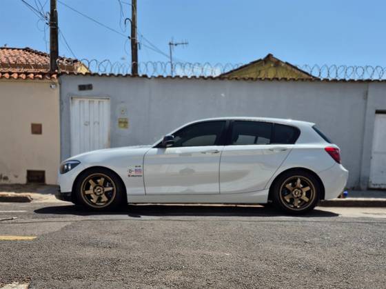BMW 120i 2.0 16V SPORT ACTIVEFLEX 4P AUTOMÁTICO